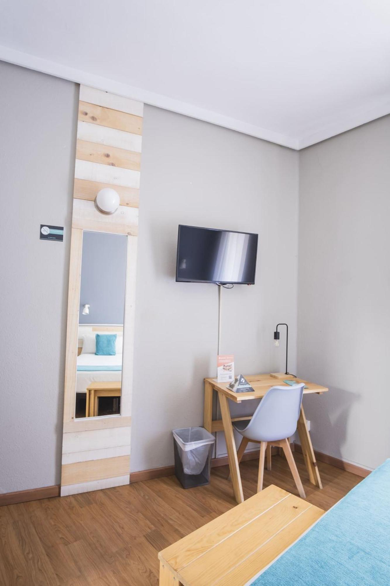 Hotel Alda Centro Ponferrada Zewnętrze zdjęcie