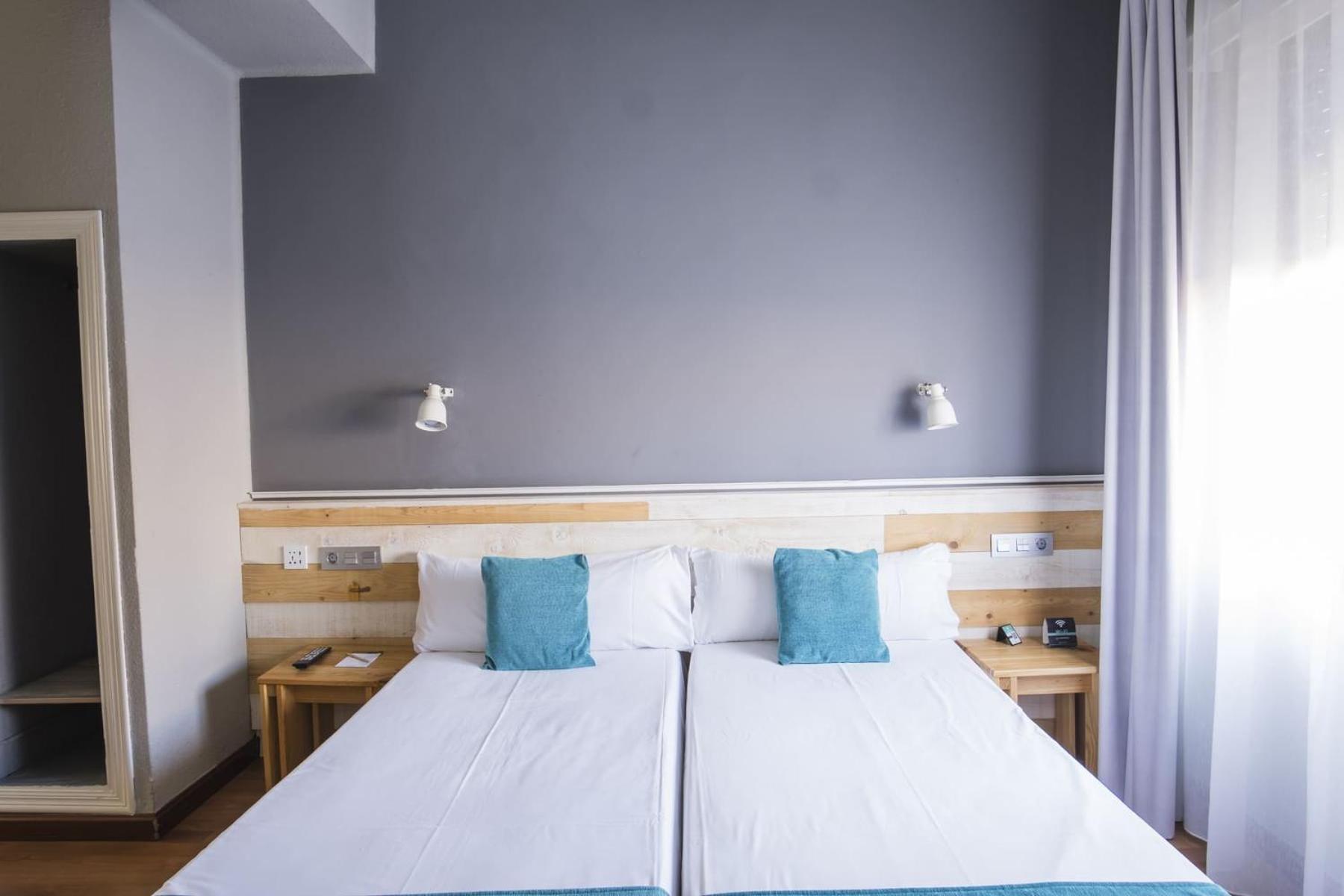 Hotel Alda Centro Ponferrada Zewnętrze zdjęcie