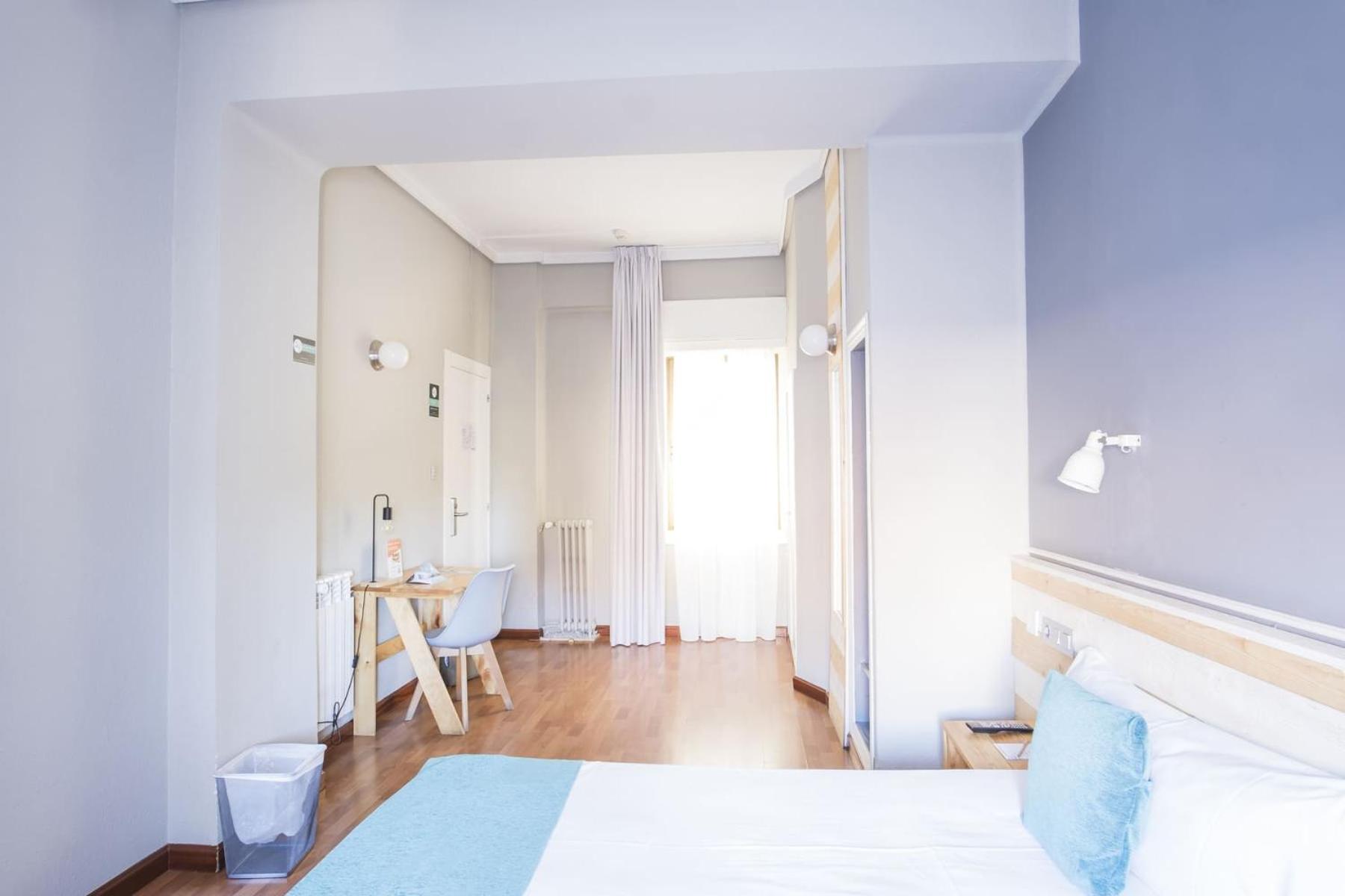 Hotel Alda Centro Ponferrada Zewnętrze zdjęcie