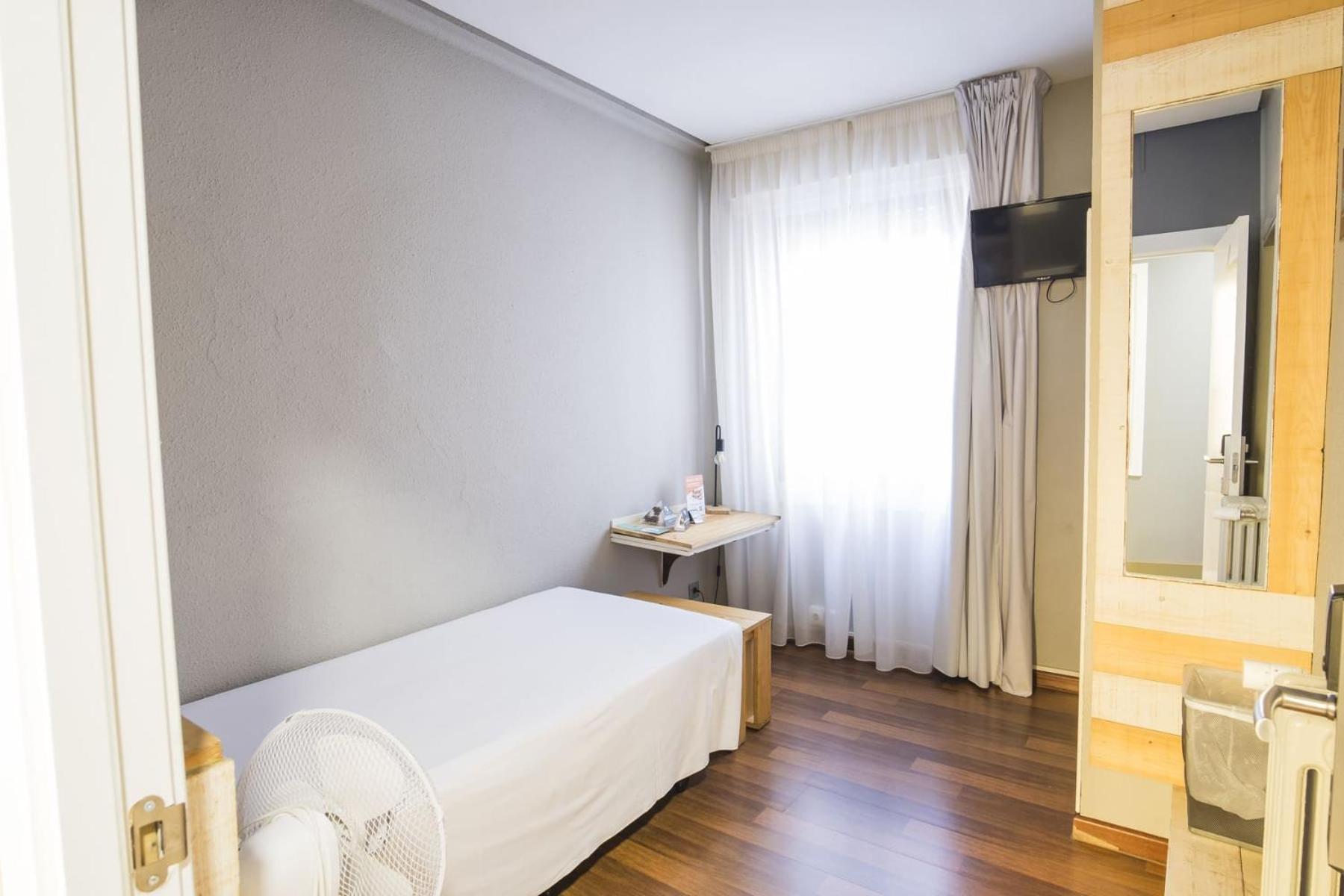 Hotel Alda Centro Ponferrada Zewnętrze zdjęcie
