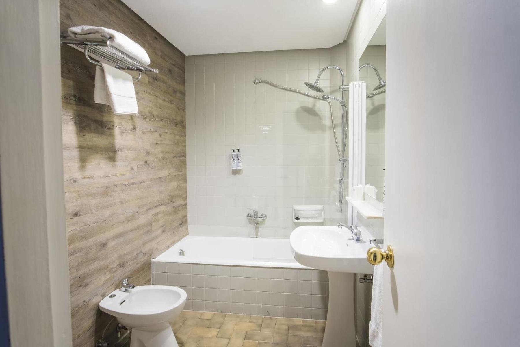 Hotel Alda Centro Ponferrada Zewnętrze zdjęcie